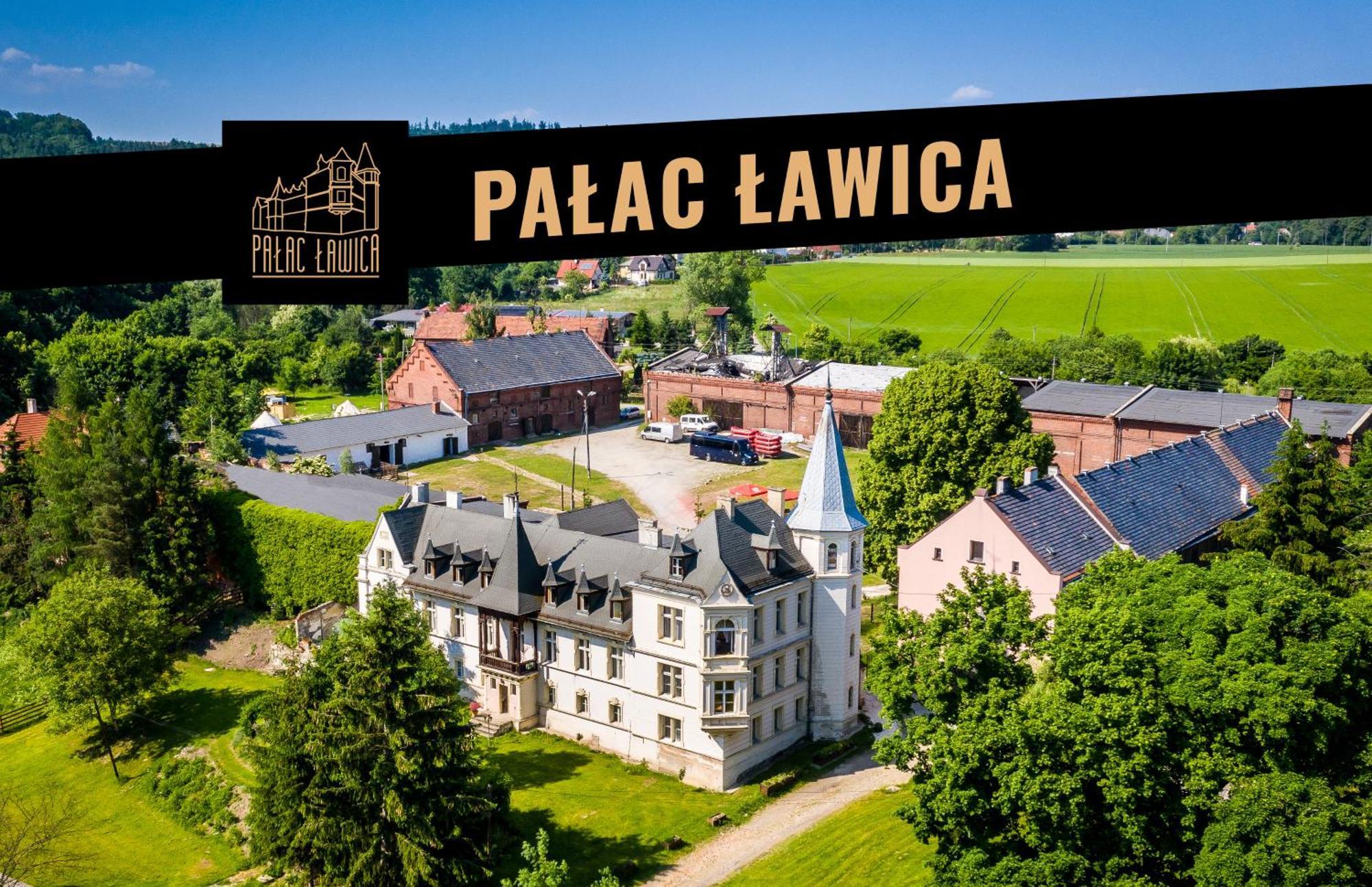 Palac Lawica- Splywy Przelomem Bardzkim Kłodzko Esterno foto